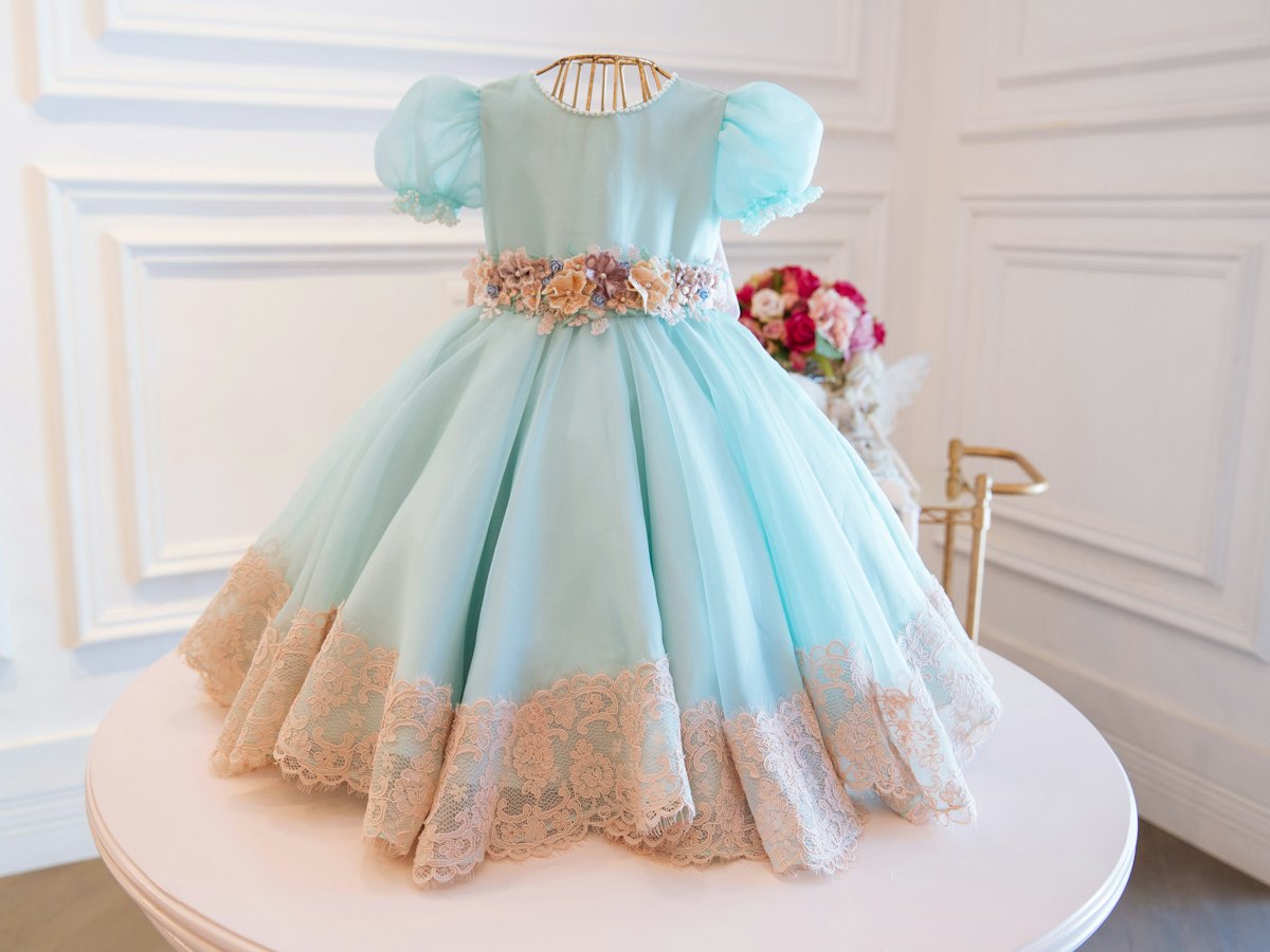 Girls' Dresses